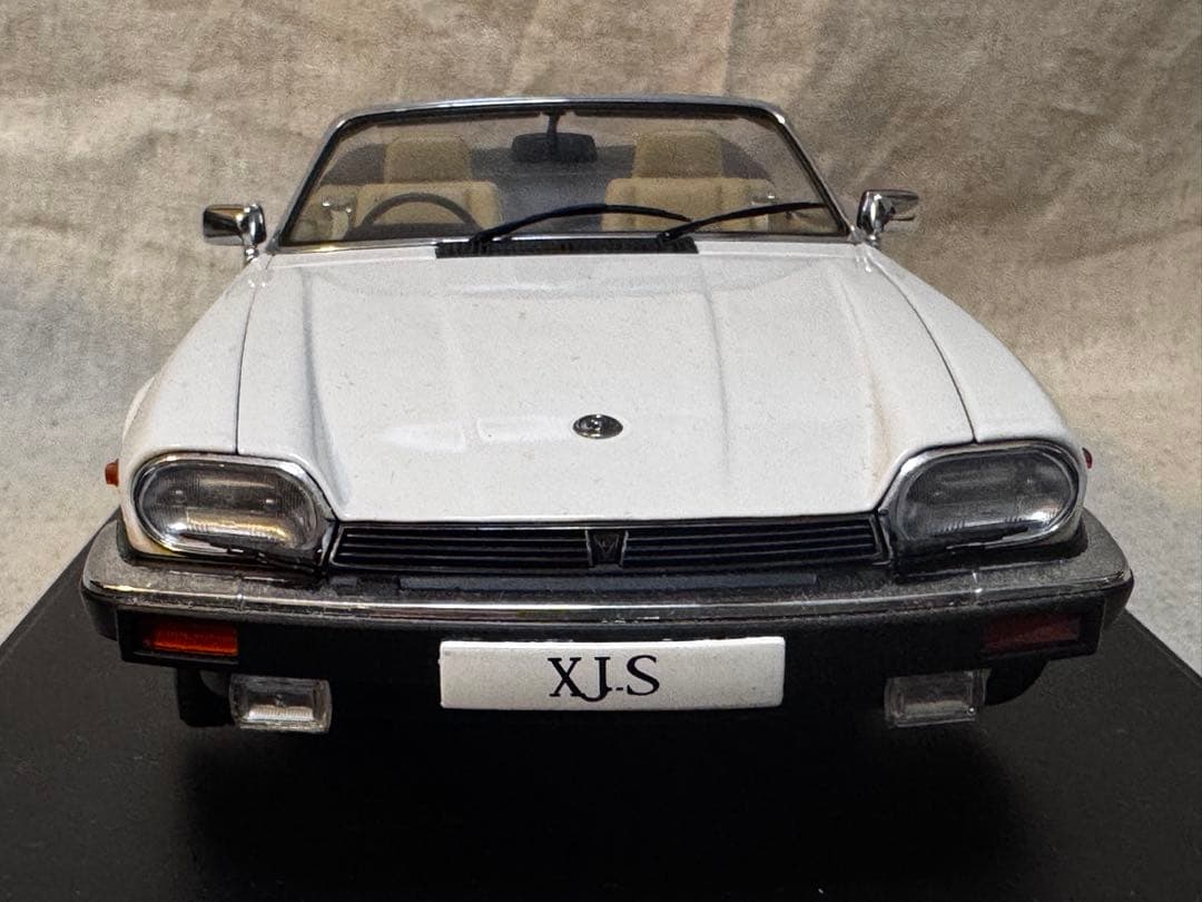 Jaguar XJ-S コンバーチブル　1/18