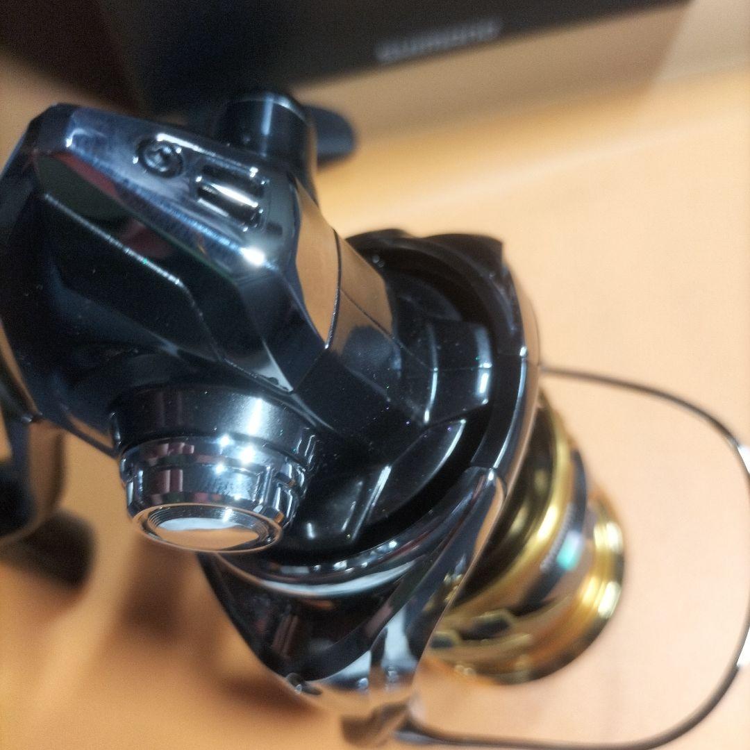 SHIMANO TWIN POWER C3000MHG スピニングリール