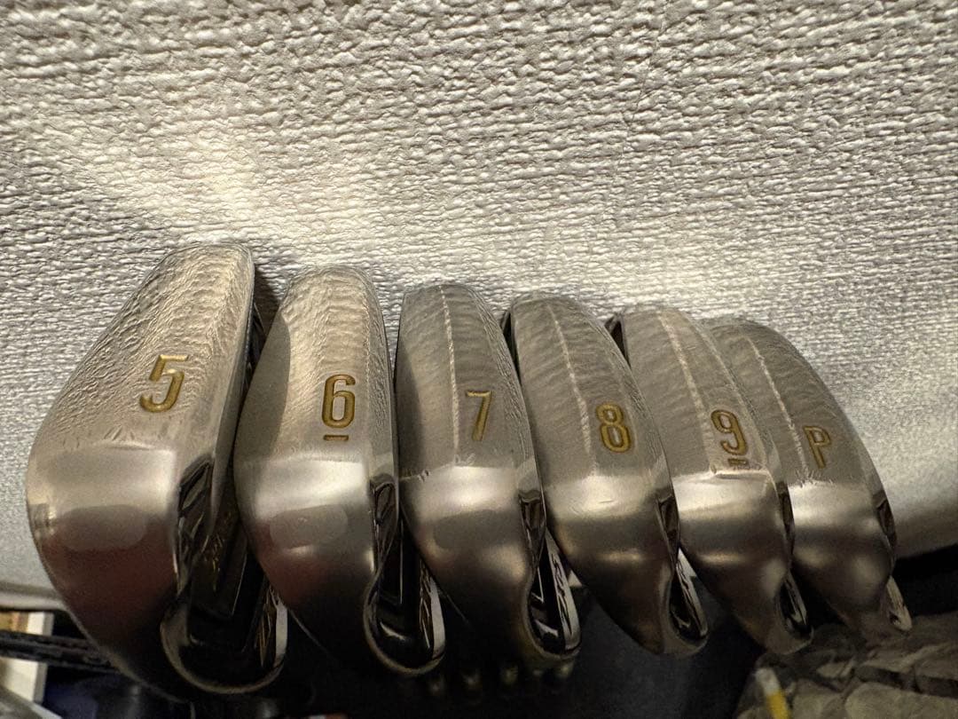 SRIXON ZXi5 ブラッククロム アイアン6本セット　条件付きカバーおまけ