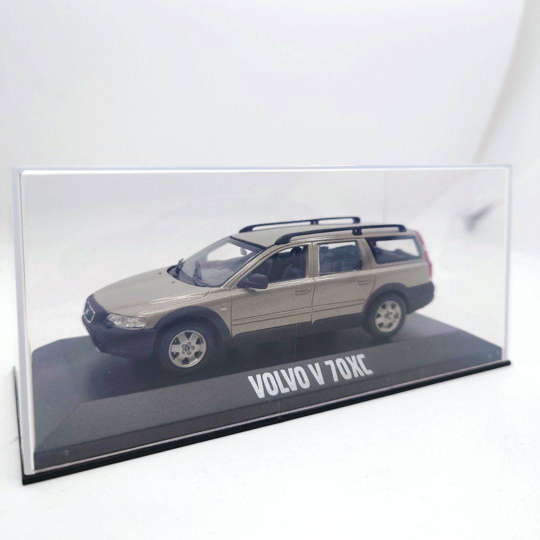 ボルボ V70XC 1/43 スケールモデル　ミニチャンプス 現状品
