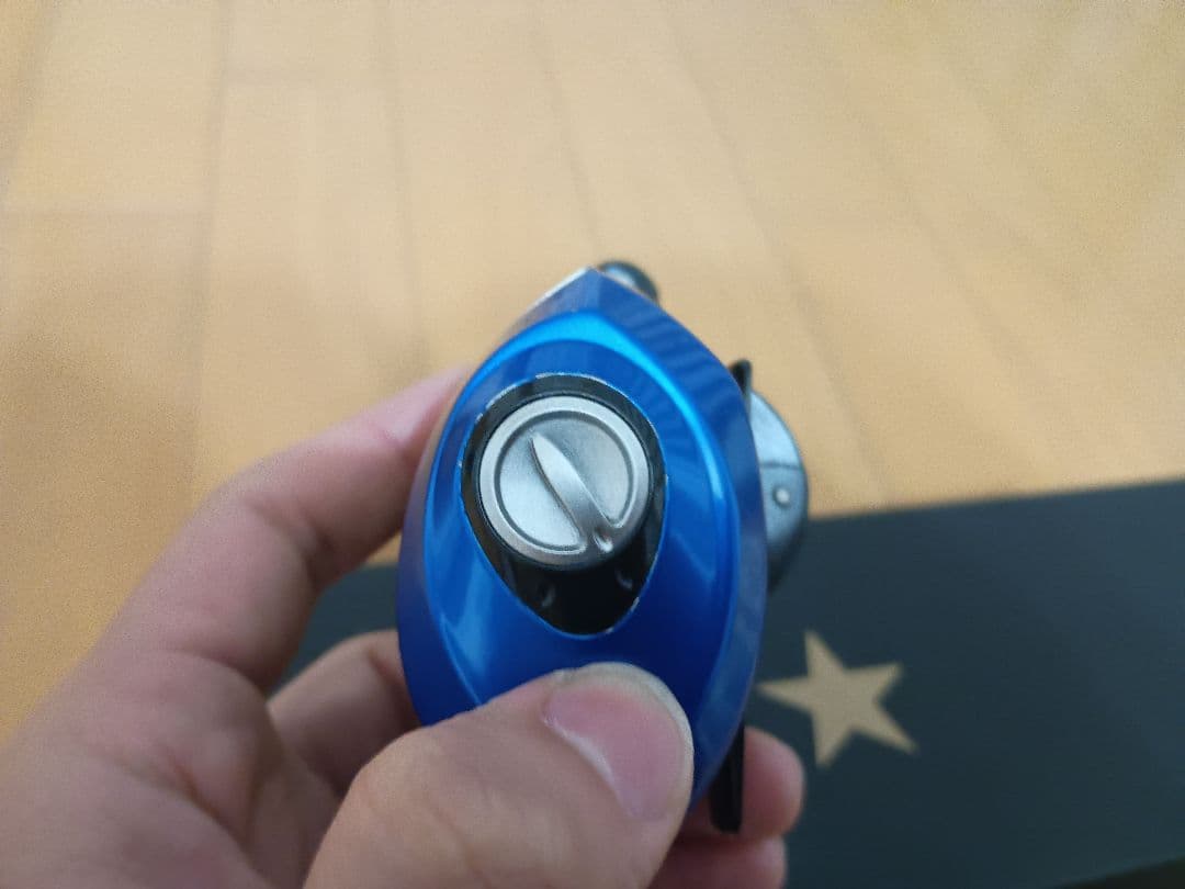 Abu Garcia Revo Elite ib-L（初代）塗装カスタム品　左巻