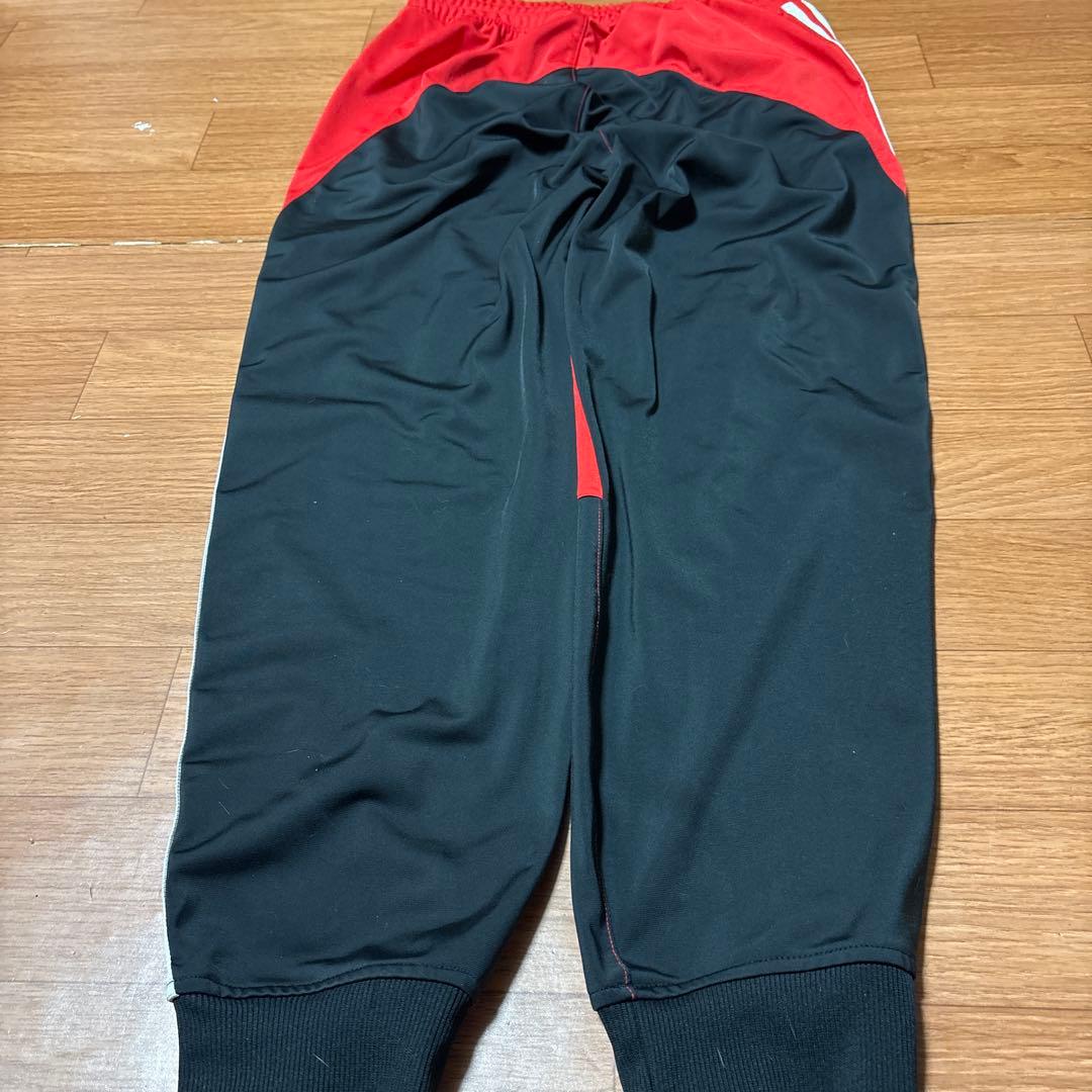 本日セール最終日adidasジップジャージ赤と黒セットアップ