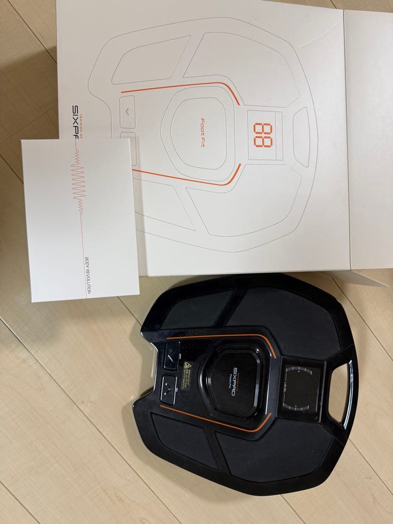 SIXPAD EMS腹筋トレーナー 専用 売約済みです