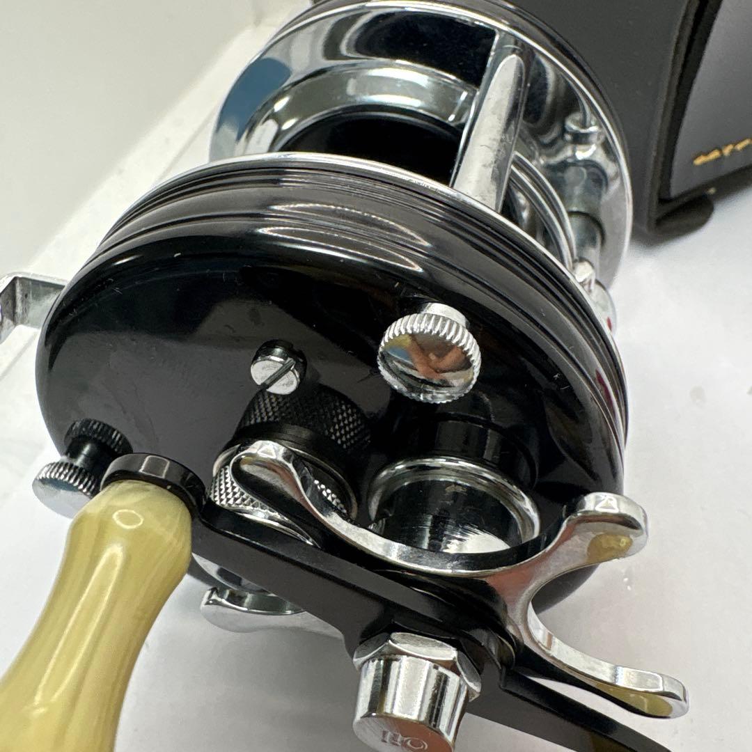 ひ*こ様 ABU AMBASSADEUR 5000C ベイトリール