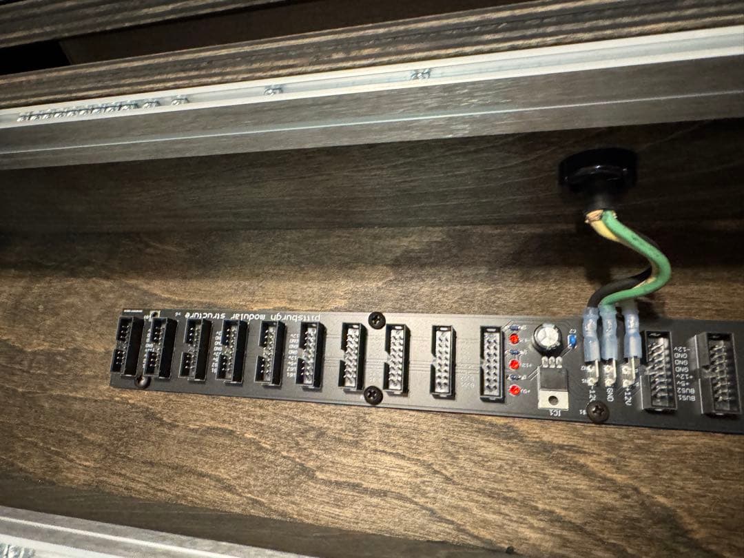 【美品】Pittsburgh Modular モジュラーシンセ ケース124HP