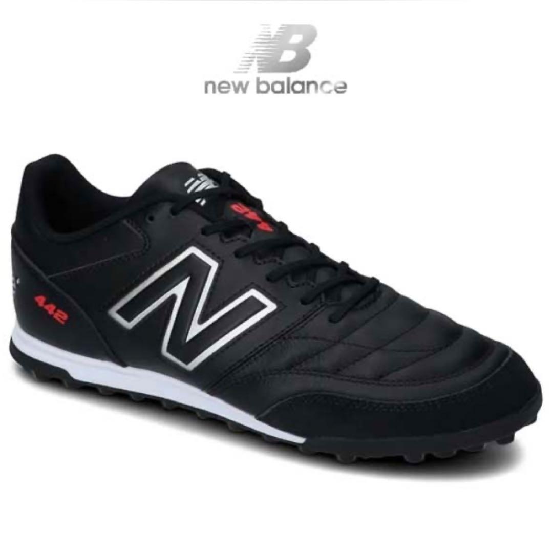 New Balance 442 V2ブラック サッカーシューズ