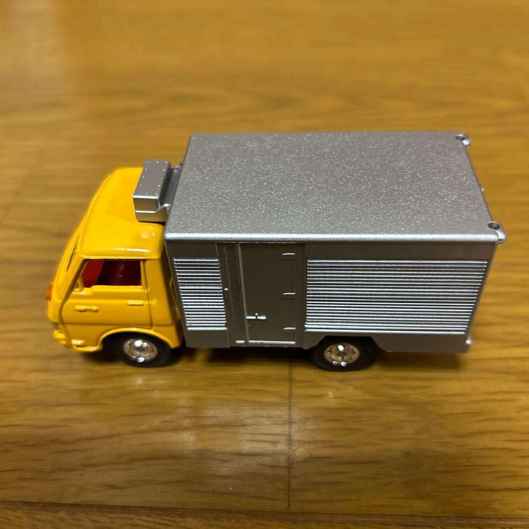 トミカダンディ ダイキャスト いすず エルフ 冷凍車
