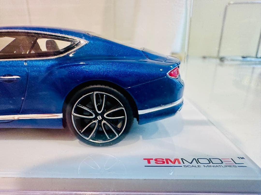 Bentley Continental GT ミニチュア