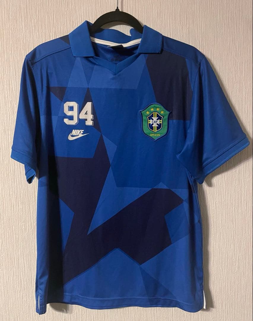 ビンテージ 00s NIKE メンズM ユニフォーム　ゲームシャツ　ブラジル代表
