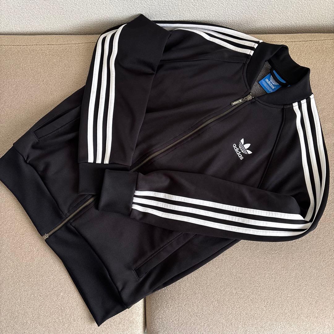 adidas アディダスオリジナルス ジャージ セットアップ　ブラック