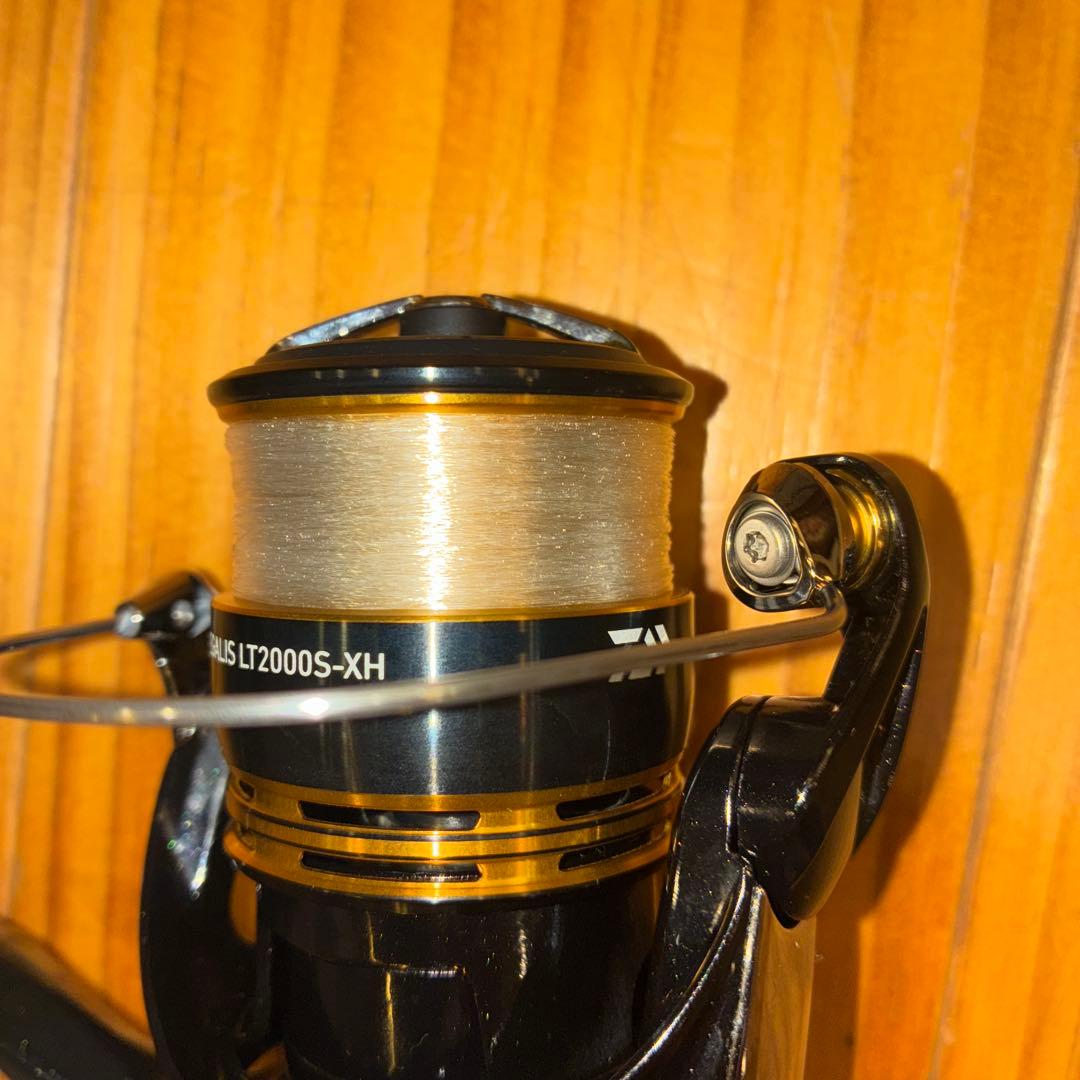 レガリス　Daiwa Legalis LT2000S スピニングリール