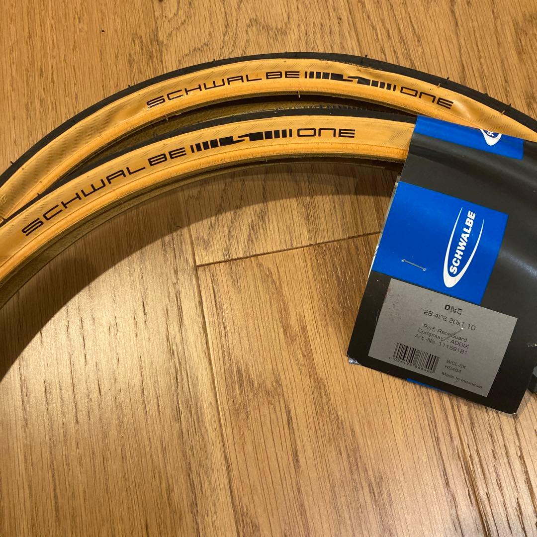 シュワルベ ワン 20インチ 28-406 タンカラー 2本 SCHWALBE