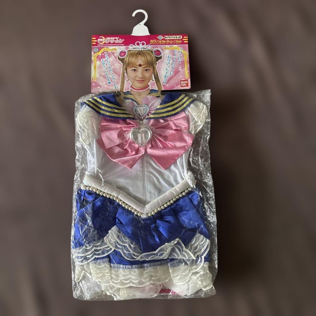 新品　バンダイ　レア☆人気☆バンダイ美少女戦士セーラームーンなりきり