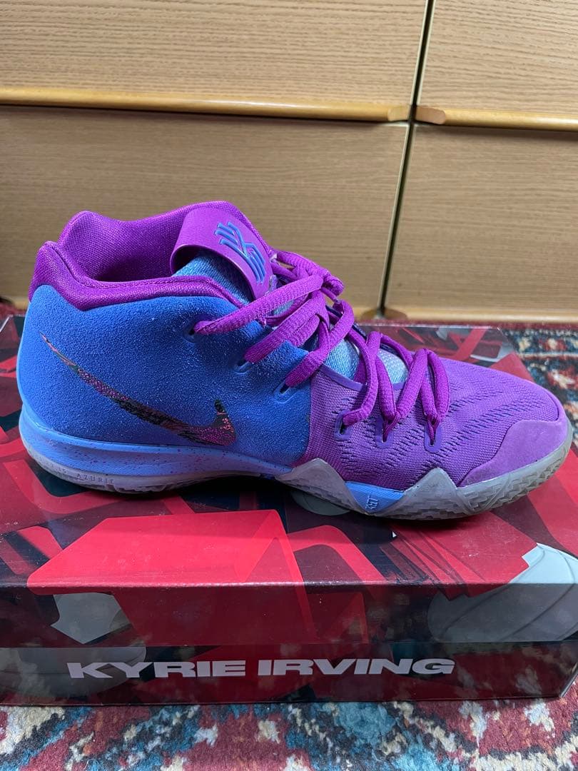 Nike Kyrie Irving シューズ