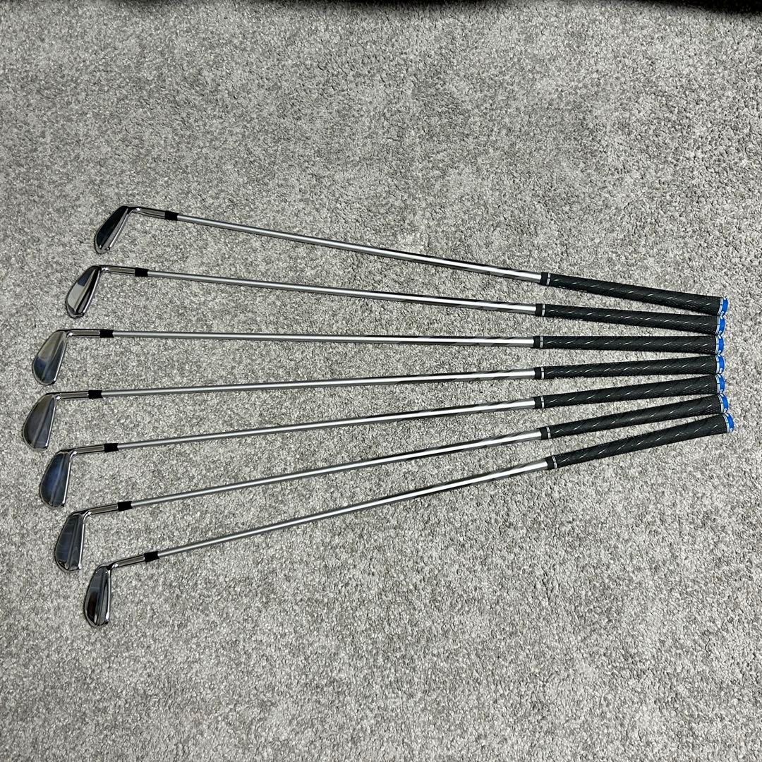 美品 マッスルバック　軟鉄鍛造アイアン　番手∶4〜9.P　7本