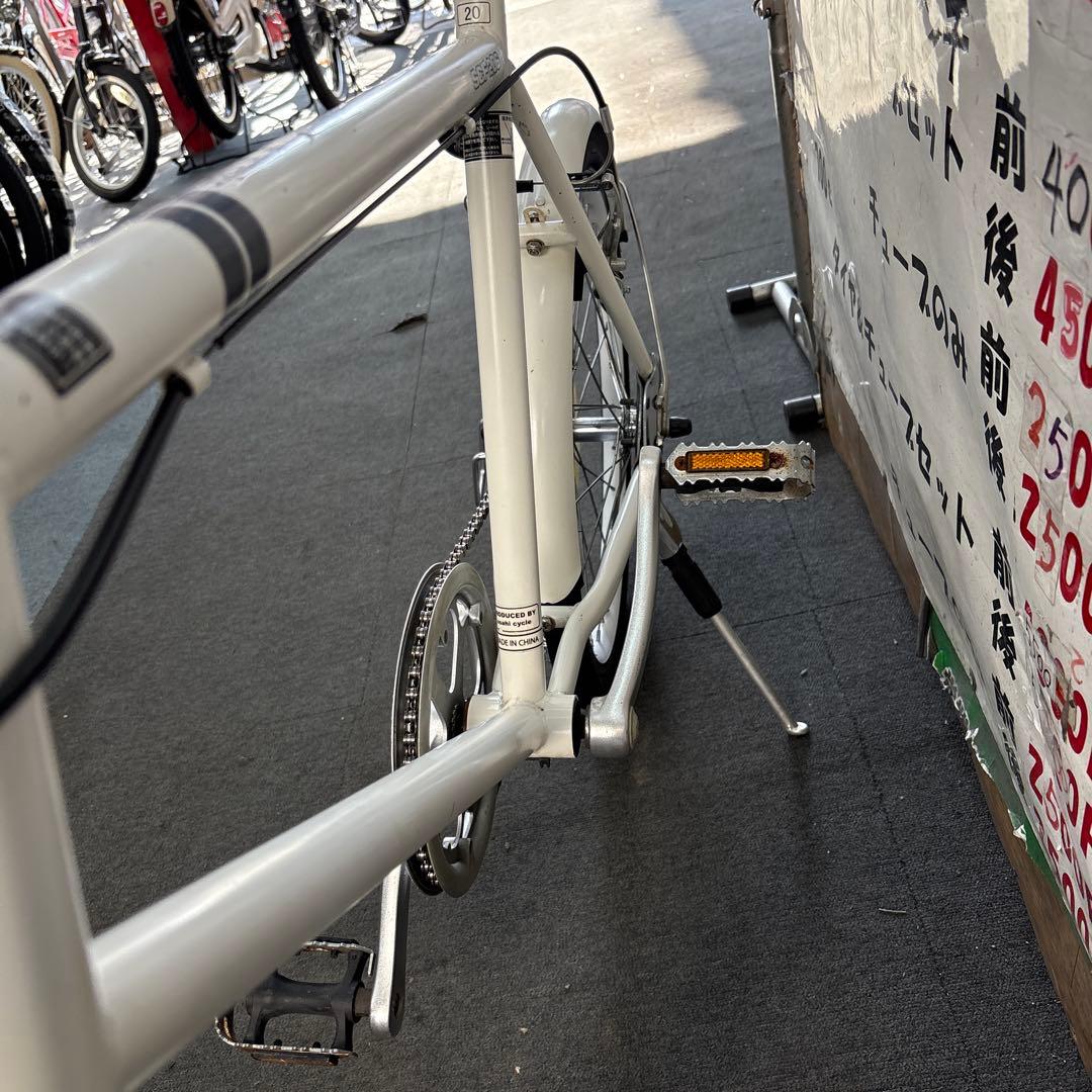 シークレットコード206，20インチ
