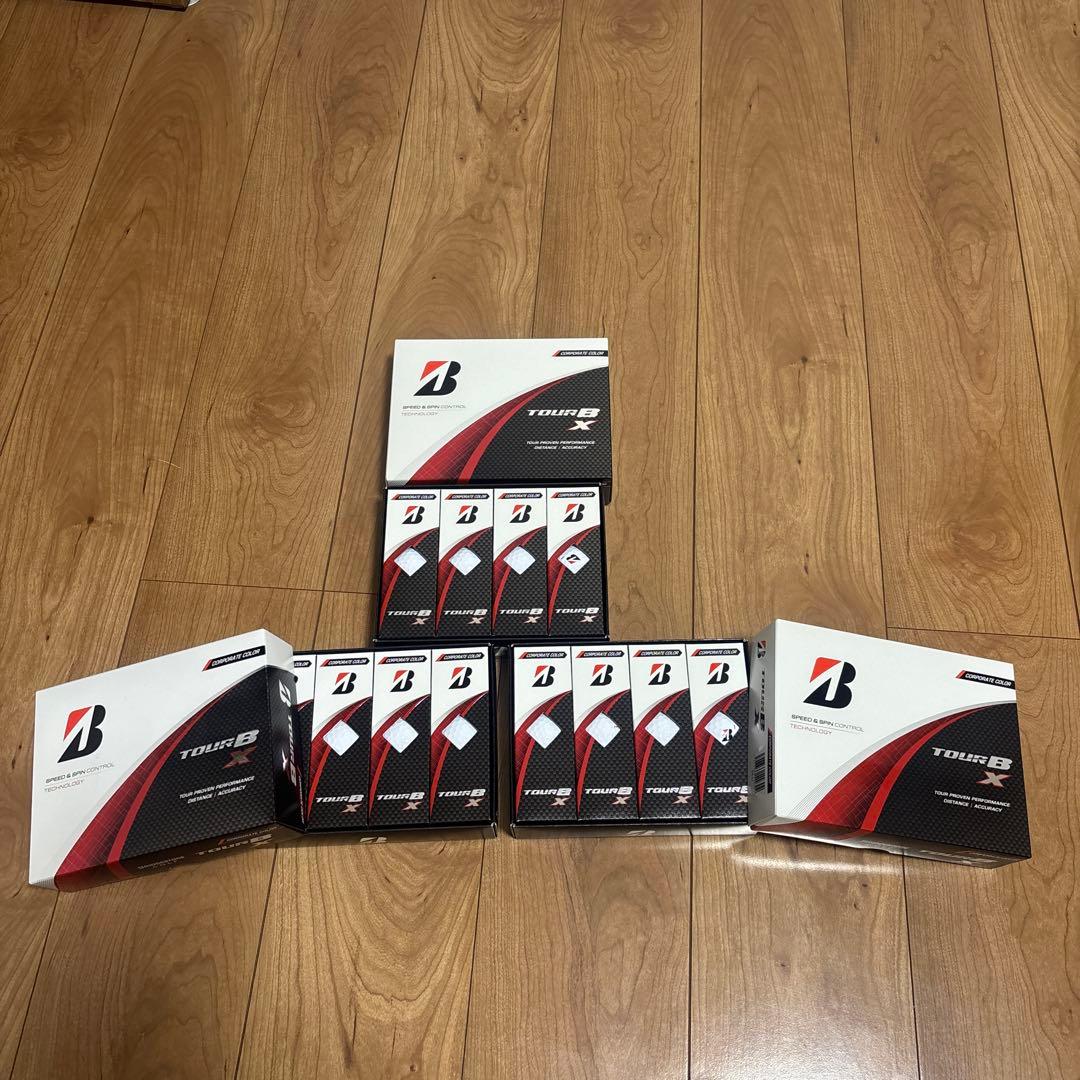 ブリヂストン ゴルフボールTOUR B X 3箱セット