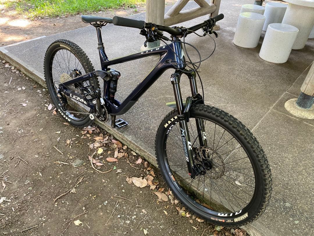 2022 VITUS ESCARPE フルサスバイク