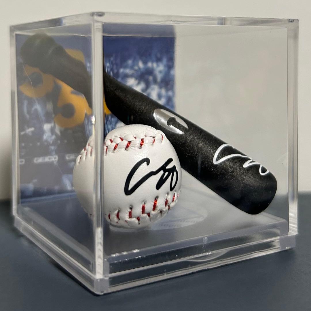 大谷翔平選手 50/50サインプリントフィギュアボール、MLB TOPPSカード