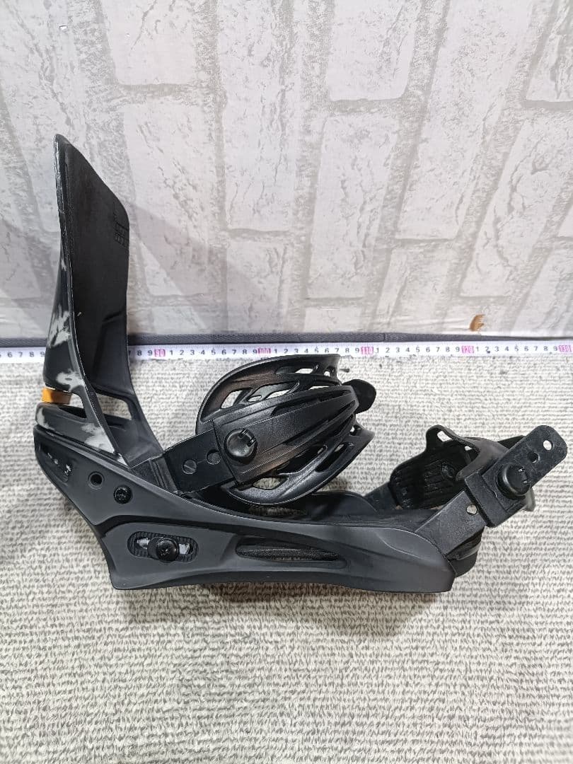 22モデル■BURTON CARTEL RE:FLEX Mサイズ
