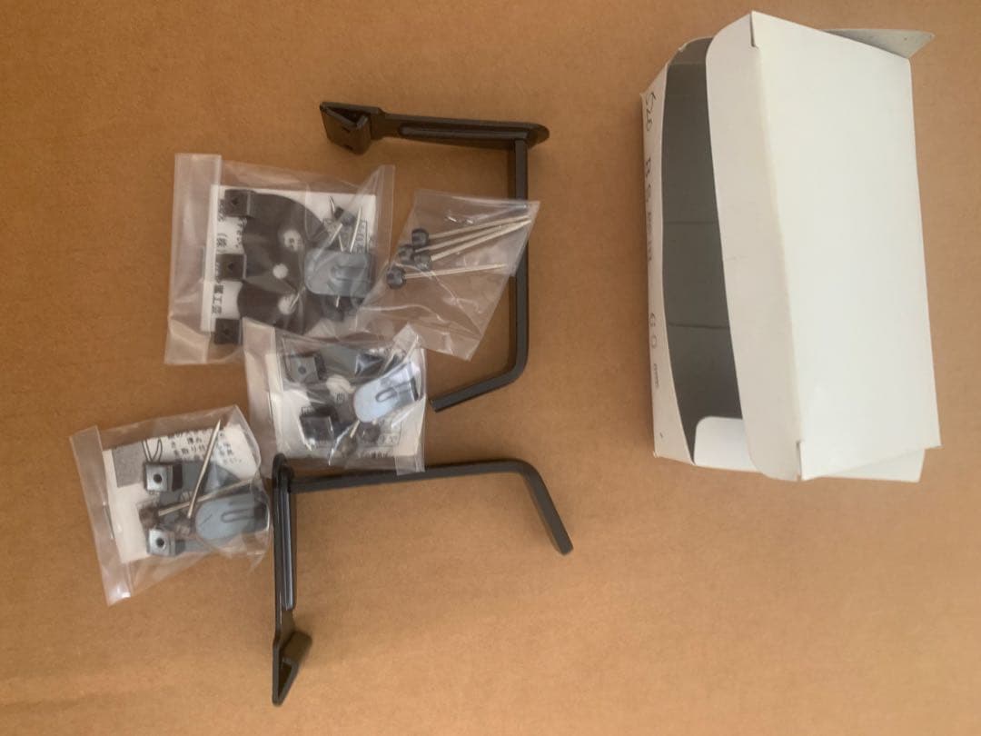 花瓶の花絵画 金色フレーム