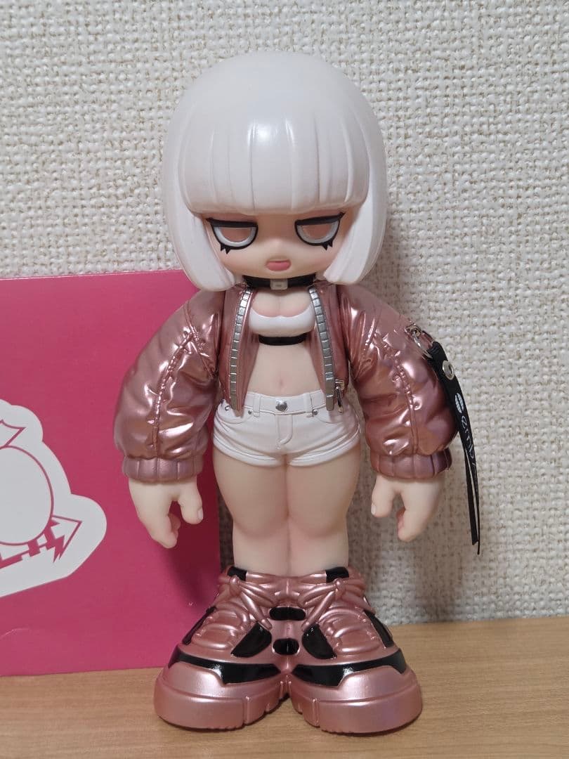 emDASH MOVE Rose Gold MEDICOM TOY 限定 ソフビ
