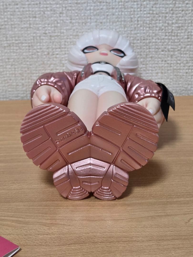 emDASH MOVE Rose Gold MEDICOM TOY 限定 ソフビ