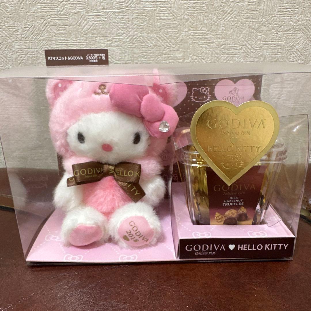 GODIVA ハローキティ＆マイメロディ ぬいぐるみセット