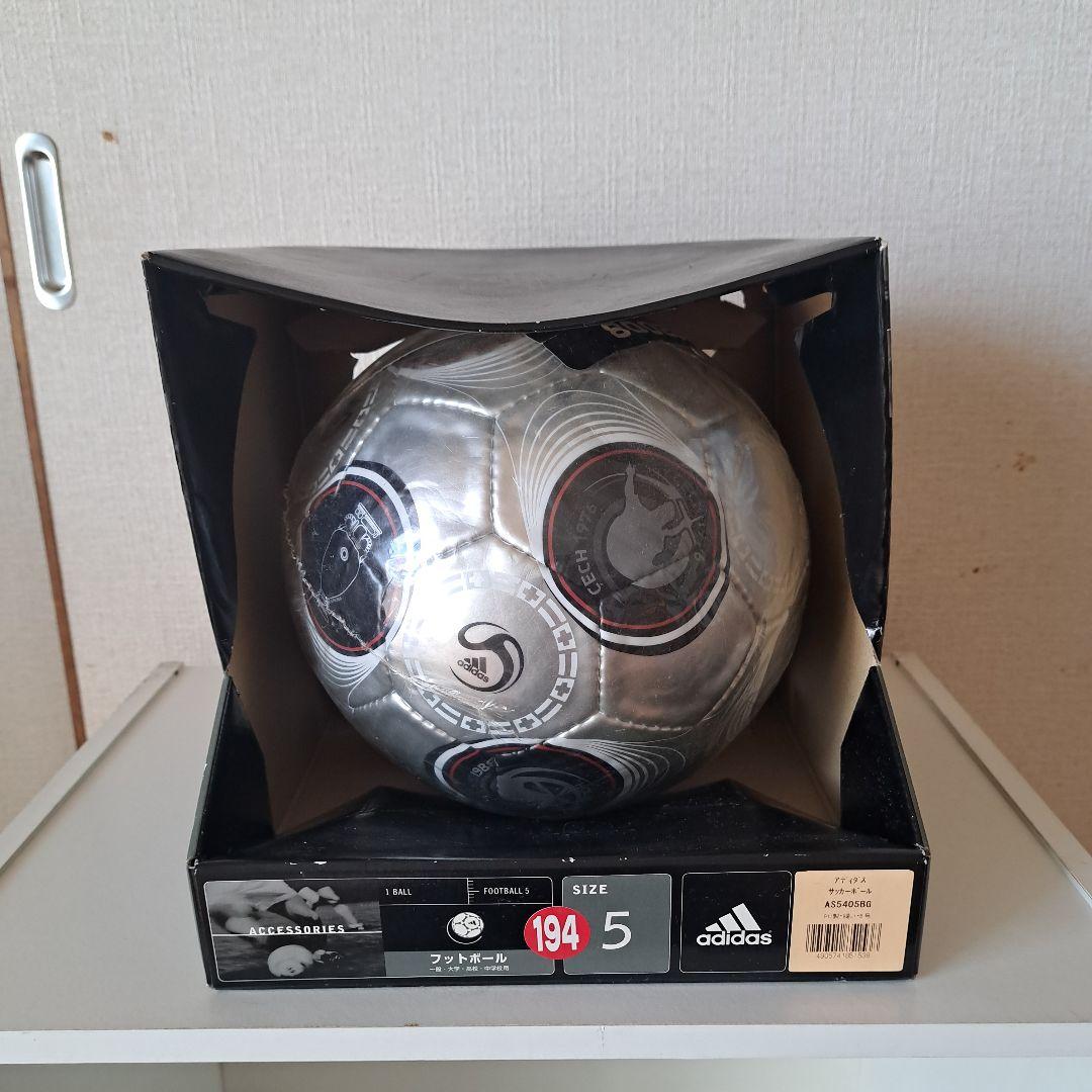 レア品)EURO2008決勝公式試合球ユーロパスグローリアレプリカ