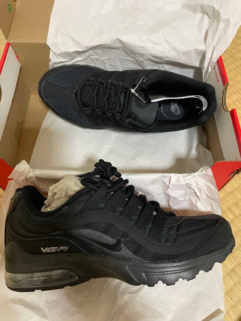 NIKEエアマックスVG-R 22.5ブラック新品値下げ！