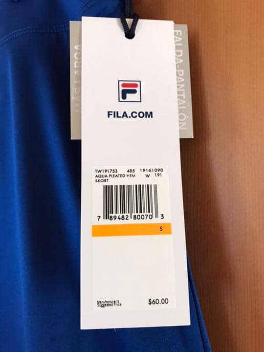 フィラ  テニスウェア　青色スコート　US-Sサイズ　新品