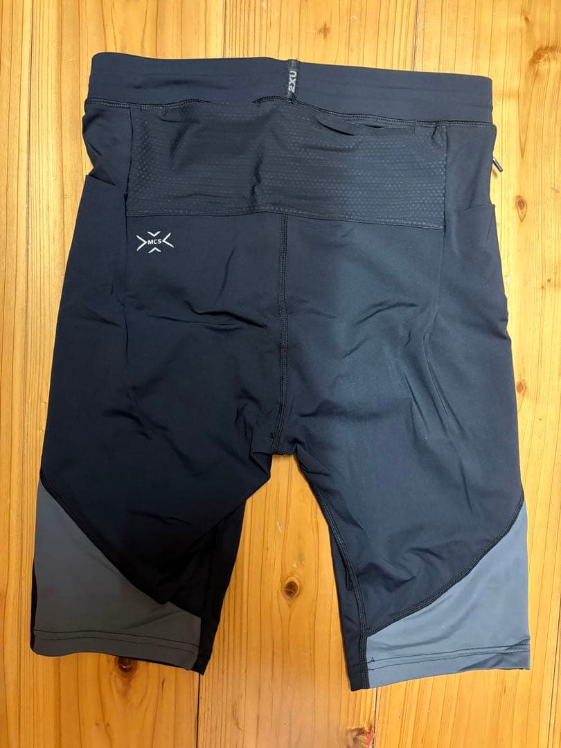 2XU メンズ ライトスピード リアクト コンプレッションショート M