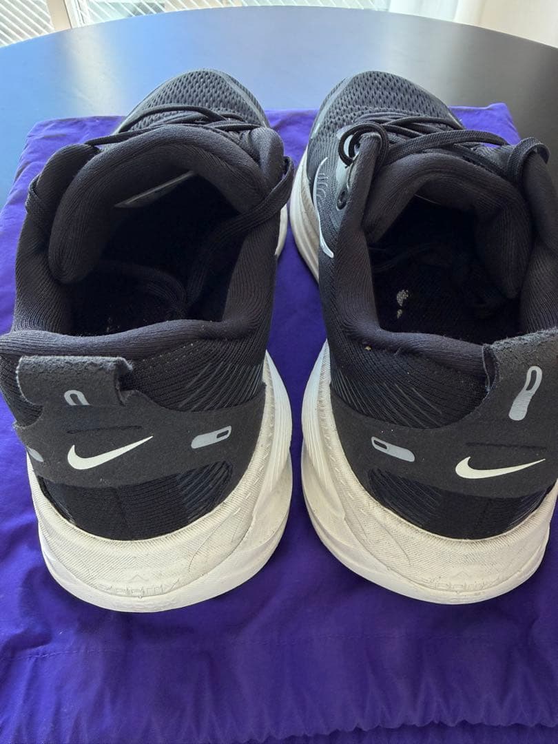 Nike ナイキ ボメロ 18 メンズ ロード ランニングシューズ　28.0cm