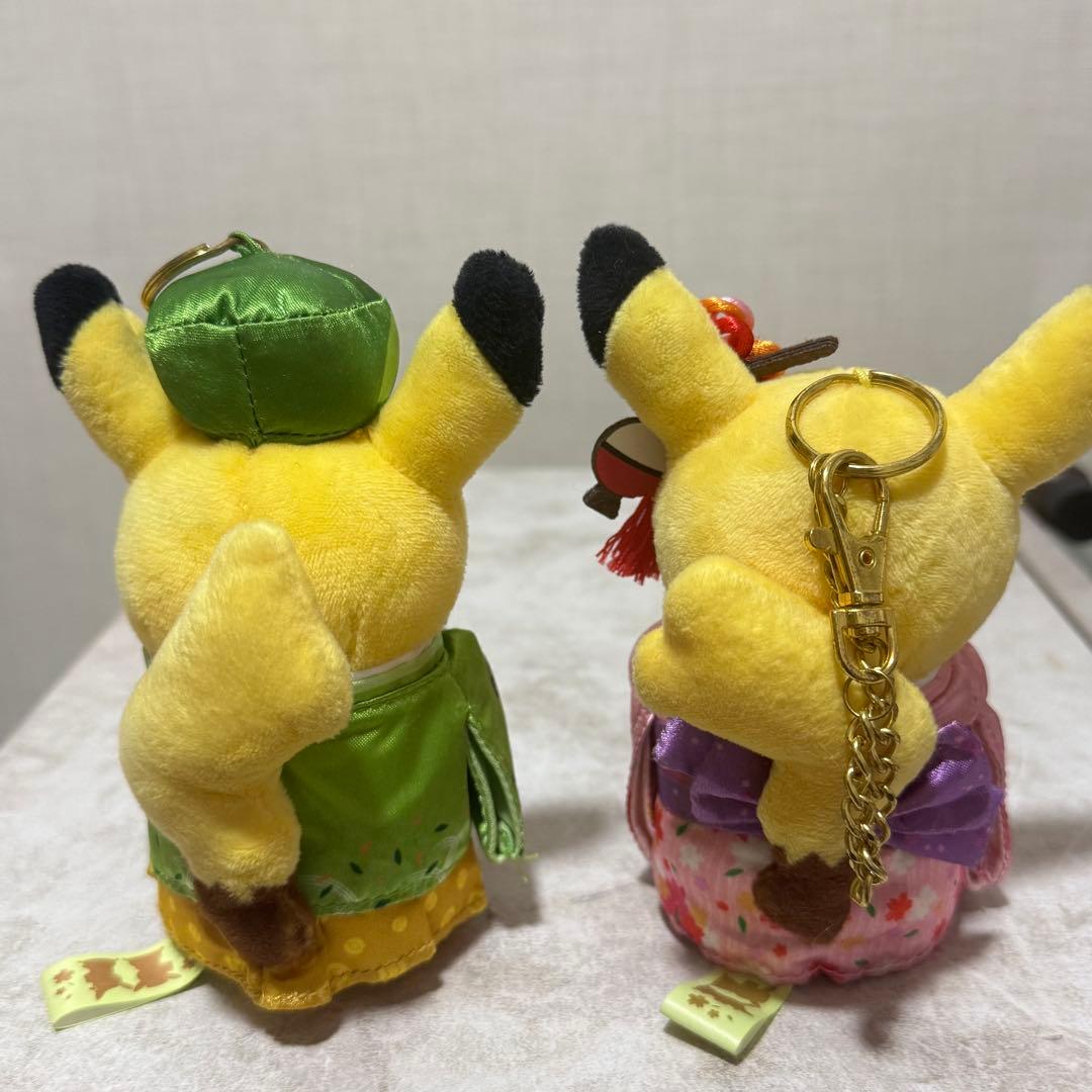 ピカチュウ　ぬいぐるみ、キーホルダーセット