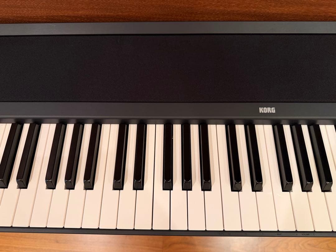 KORG　B2　電子ピアノ　完動品　美品