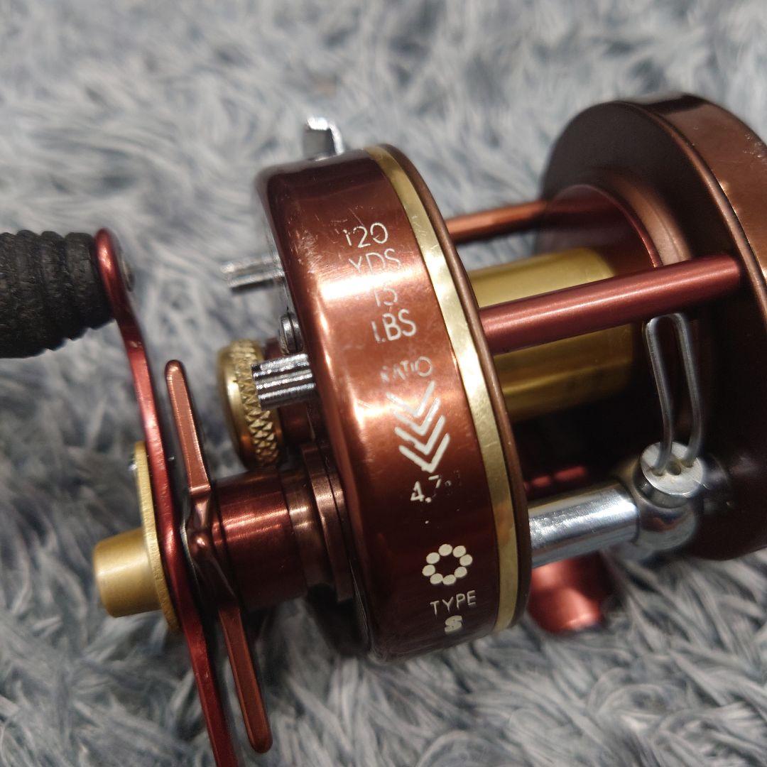 Pflueger フルーガー Supreme シュープリーム バスマン