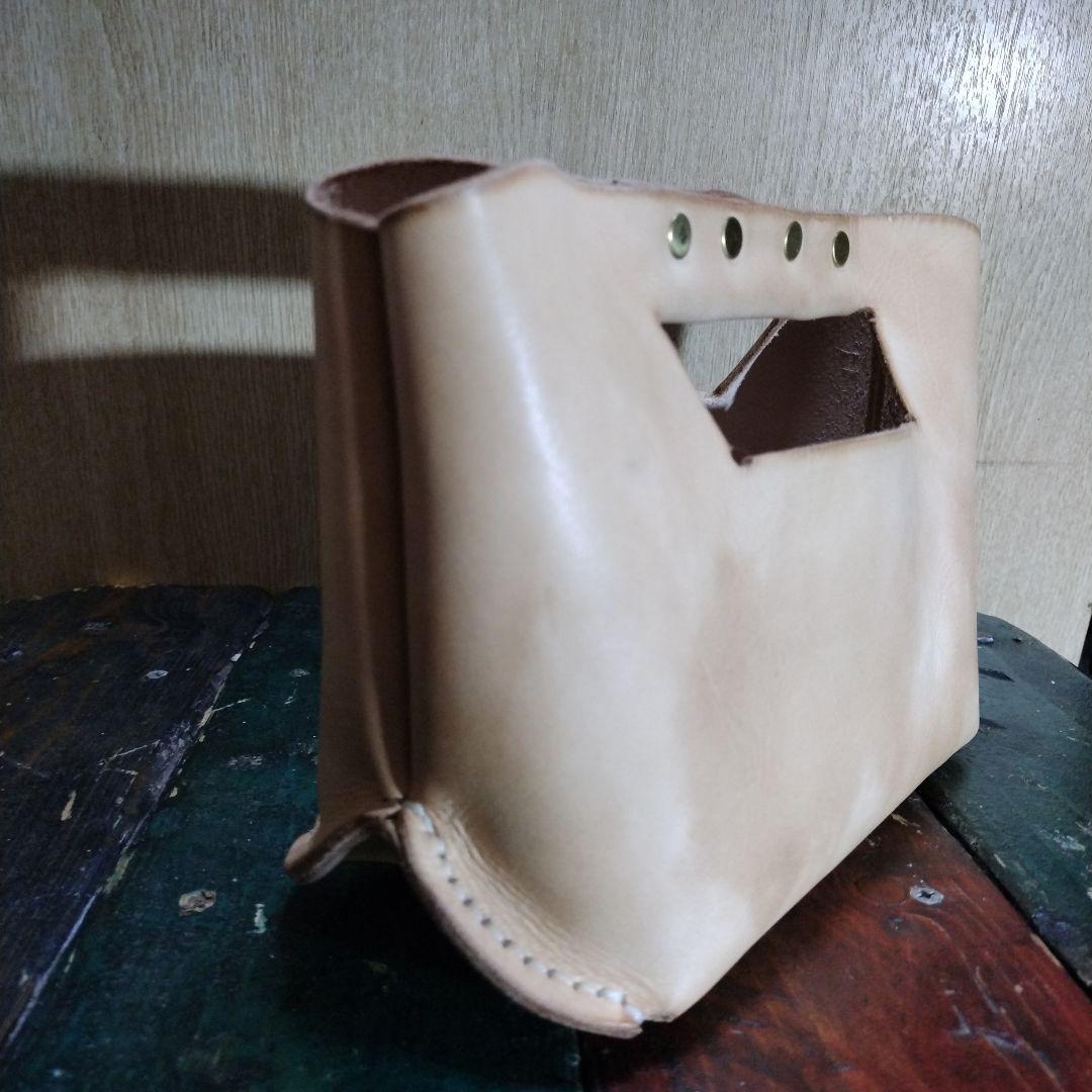 【厚革堅牢】総手縫いハンドメイド　一枚革のハンドバッグ　救急箱
