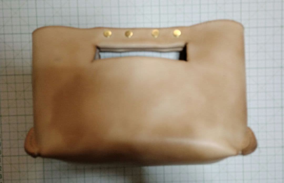 【厚革堅牢】総手縫いハンドメイド　一枚革のハンドバッグ　救急箱