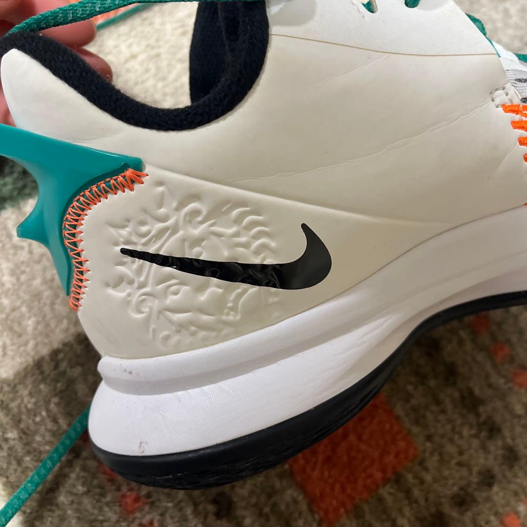 バッシュ レブロンウィットネス 5