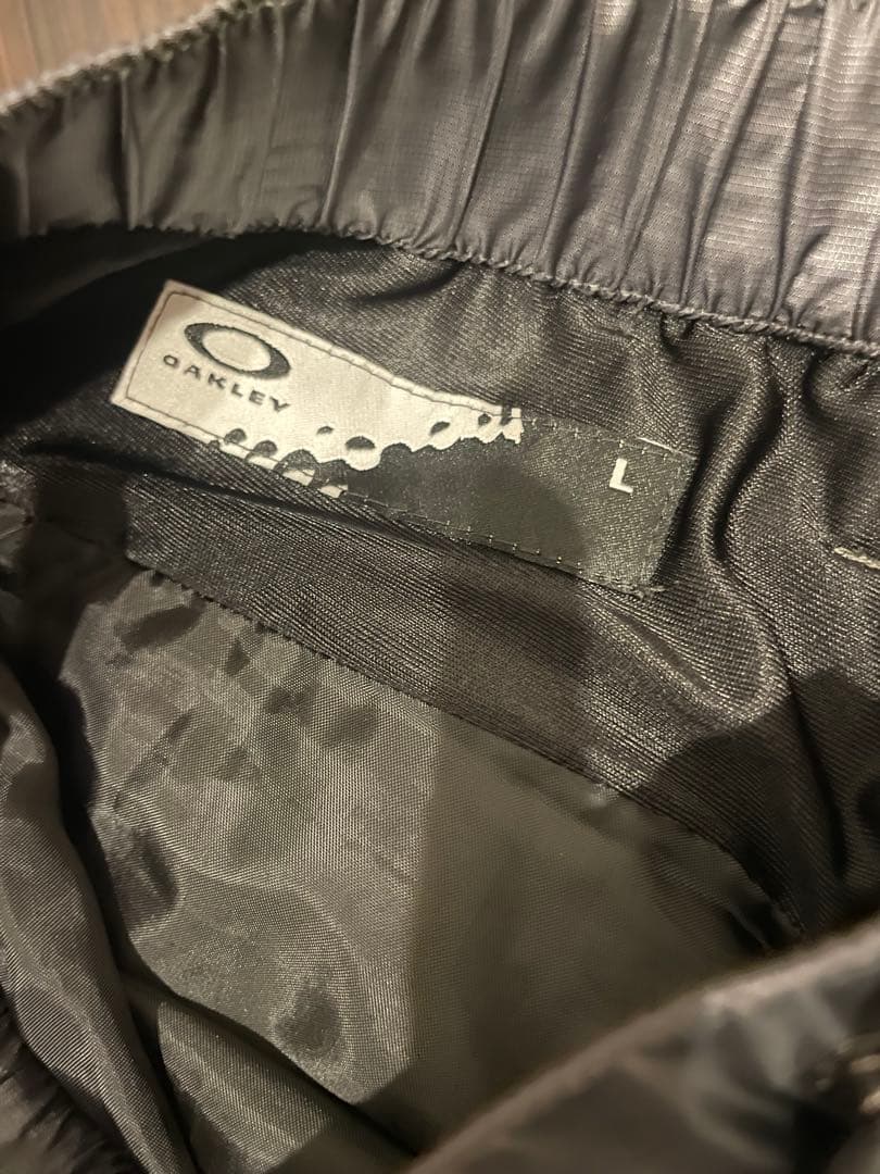 【最終お値下げ】OAKLEY ホワイト ジャケット　パンツ　セットアップ