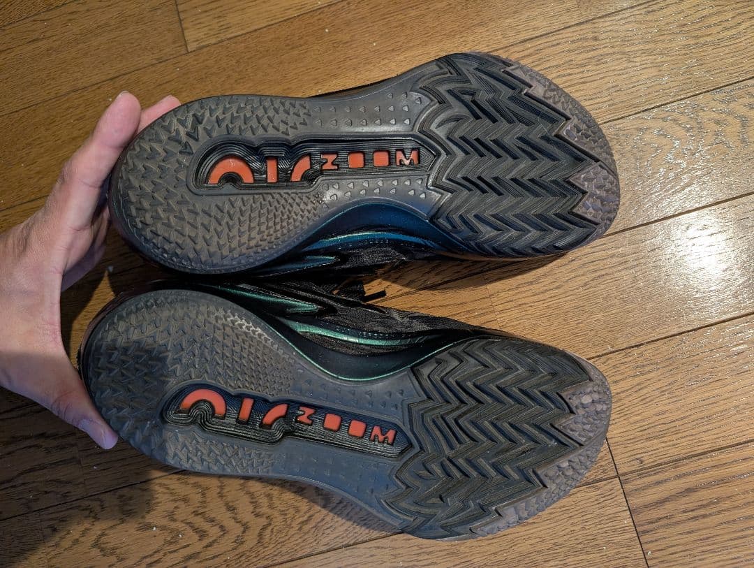 シューズ(男性用) NIKE gt cut2