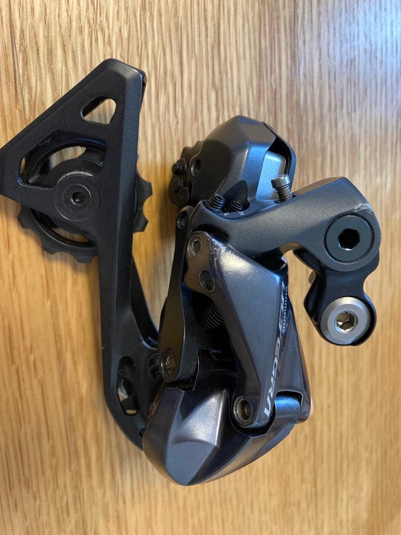 良品★SHIMANO URTEGRA リアディレイラーDi2 8050SS
