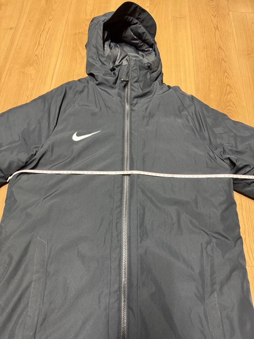 明日まで専用Nikeサッカーベンチコート