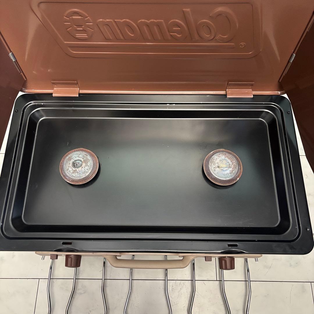 Coleman パワーハウス LP ツーバーナーストーブⅡ（バターナッツ）