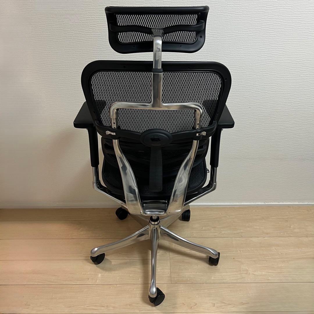 エルゴヒューマン プロ オットマン内蔵型 ヘッドレスト有り　ブラック