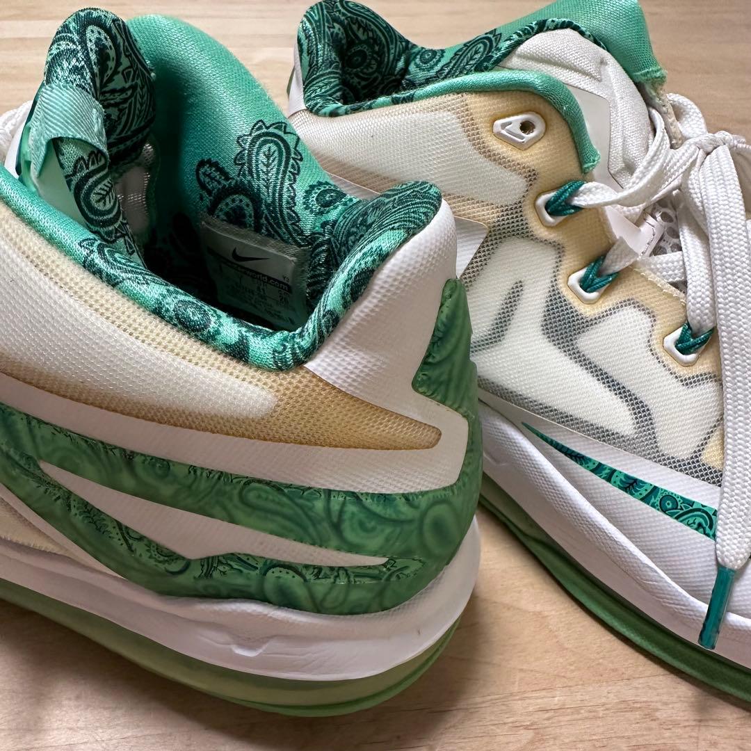 シューズ(男性用) Nike Max Lebron 11 Low \"Easter\"
