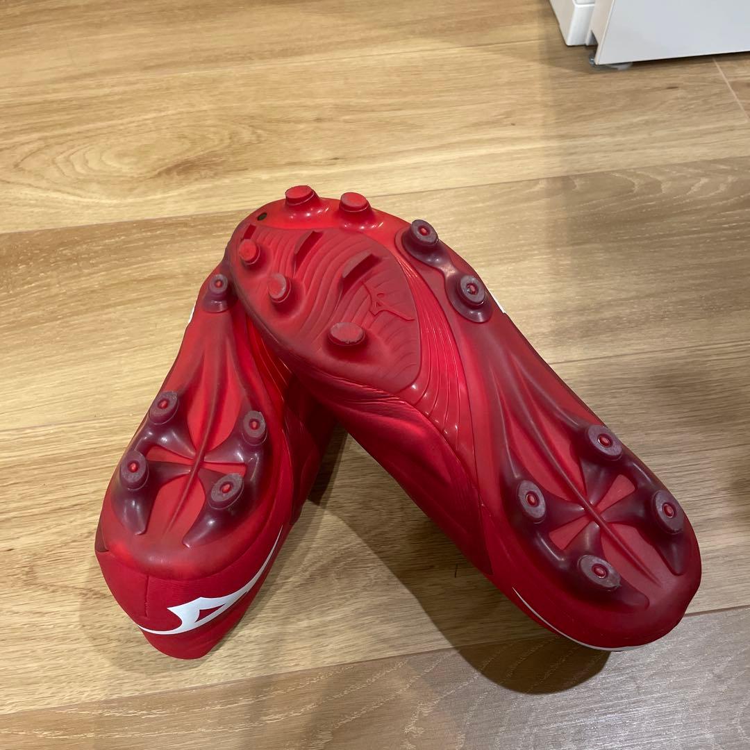Mizuno Rebula サッカーシューズ 赤