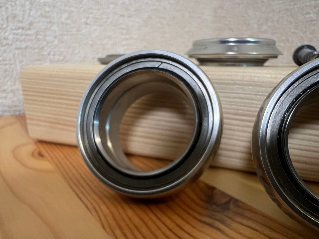 パーツ CHRIS KING nothreadset 1 1/8 inch Silver