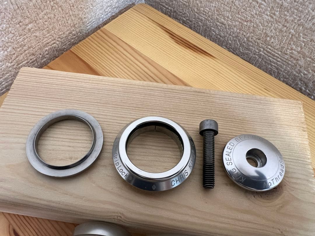 パーツ CHRIS KING nothreadset 1 1/8 inch Silver