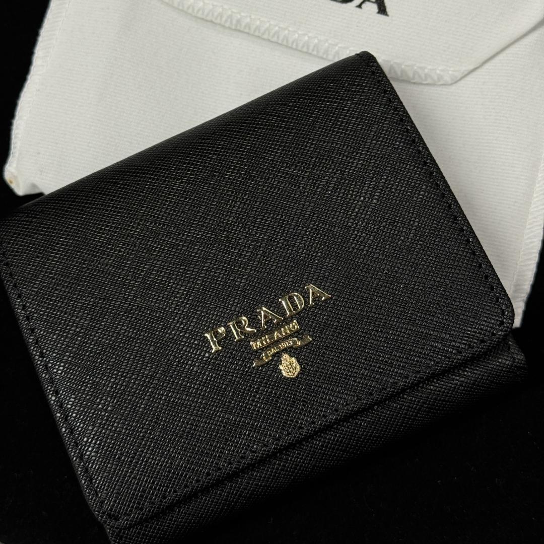 PRADA プラダ 三つ折り財布 ブラック